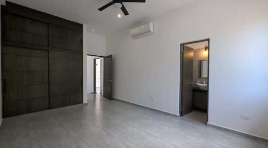 Mexico Exclusivo C R 47 03 (4)